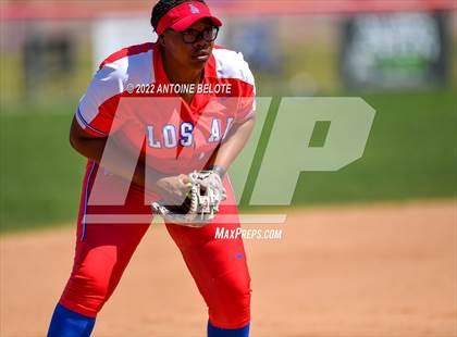Thumbnail 2 in Los Alamitos vs. Foothill photogallery.