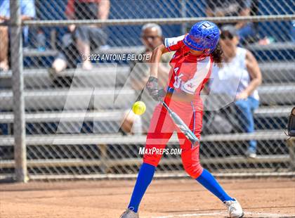 Thumbnail 1 in Los Alamitos vs. Foothill photogallery.