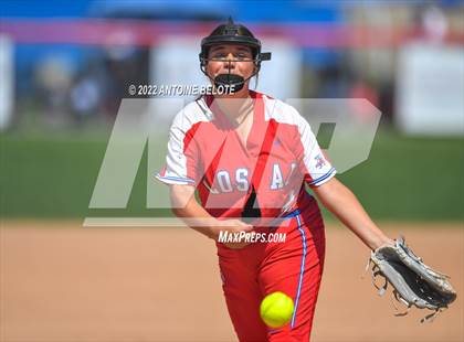 Thumbnail 1 in Los Alamitos vs. Foothill photogallery.