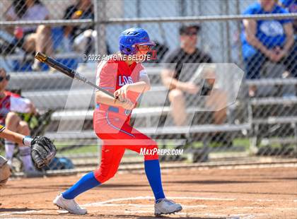 Thumbnail 3 in Los Alamitos vs. Foothill photogallery.
