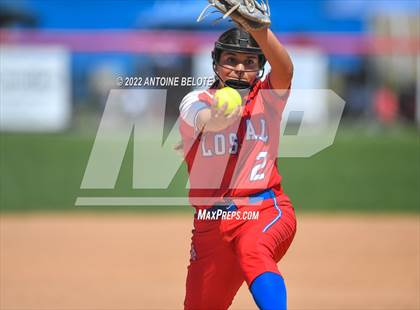 Thumbnail 3 in Los Alamitos vs. Foothill photogallery.