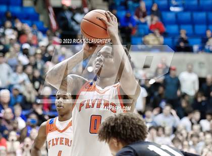 Thumbnail 1 in East St. Louis vs. Sacred Heart-Griffin (IHSA 3A Super Sectional) photogallery.