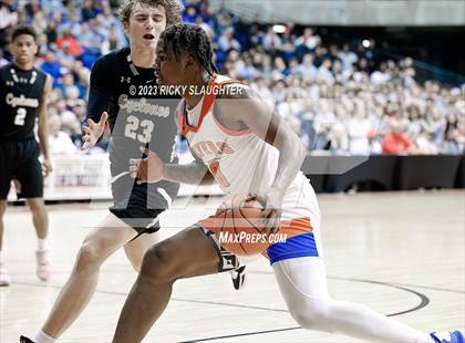 Thumbnail 1 in East St. Louis vs. Sacred Heart-Griffin (IHSA 3A Super Sectional) photogallery.