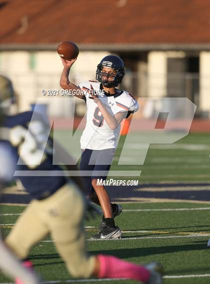 Thumbnail 3 in Chaminade @ Notre Dame (SO) photogallery.
