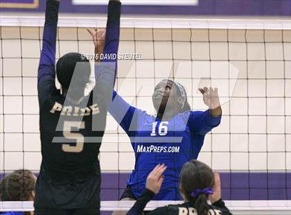 Thumbnail 1 in Bradshaw Christian vs. Capital Christian (CIF SJS D5 Final) photogallery.
