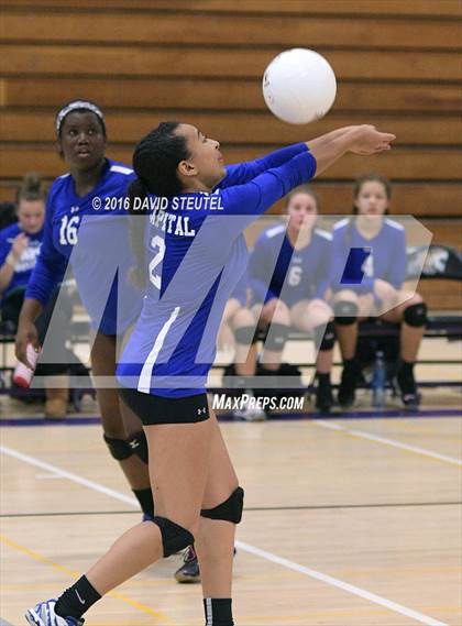Thumbnail 1 in Bradshaw Christian vs. Capital Christian (CIF SJS D5 Final) photogallery.