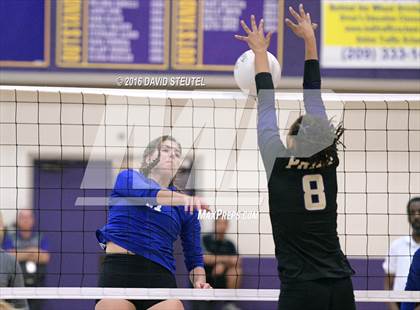 Thumbnail 3 in Bradshaw Christian vs. Capital Christian (CIF SJS D5 Final) photogallery.