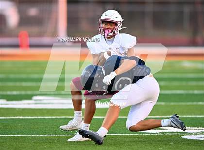 Thumbnail 3 in Bellarmine College Prep vs. Sacred Heart Prep (Scrimmage) photogallery.