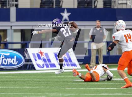 Thumbnail 1 in Aledo vs. College Station (UIL 5A Division 2 Final) photogallery.