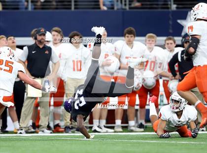Thumbnail 1 in Aledo vs. College Station (UIL 5A Division 2 Final) photogallery.