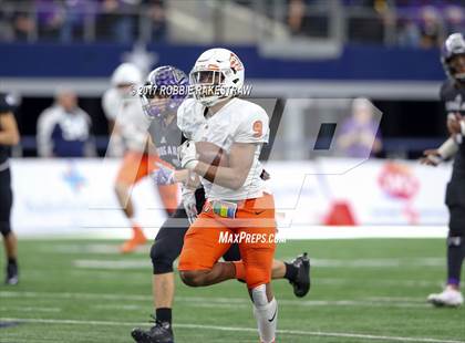 Thumbnail 3 in Aledo vs. College Station (UIL 5A Division 2 Final) photogallery.