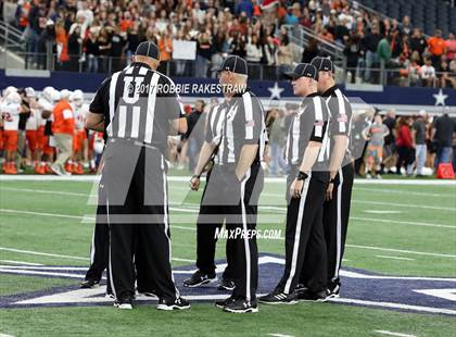 Thumbnail 2 in Aledo vs. College Station (UIL 5A Division 2 Final) photogallery.
