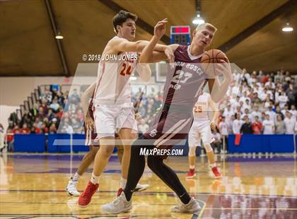 Thumbnail 2 in Bergen Catholic vs. Don Bosco Prep (Bergen County Jamboree Final) photogallery.