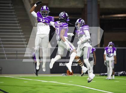 Thumbnail 2 in Angleton vs. College Station (UIL 5A D1 Area Playoff) photogallery.