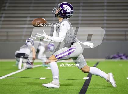 Thumbnail 1 in Angleton vs. College Station (UIL 5A D1 Area Playoff) photogallery.