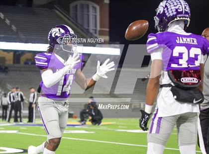 Thumbnail 2 in Angleton vs. College Station (UIL 5A D1 Area Playoff) photogallery.