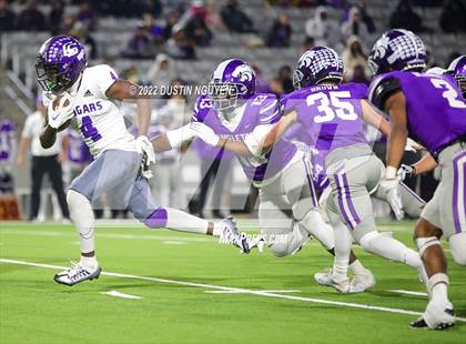 Thumbnail 3 in Angleton vs. College Station (UIL 5A D1 Area Playoff) photogallery.
