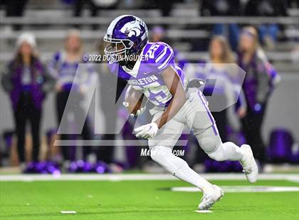 Thumbnail 3 in Angleton vs. College Station (UIL 5A D1 Area Playoff) photogallery.