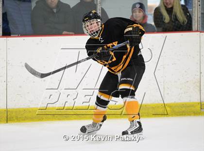 Thumbnail 2 in Amity Regional @ Branford photogallery.