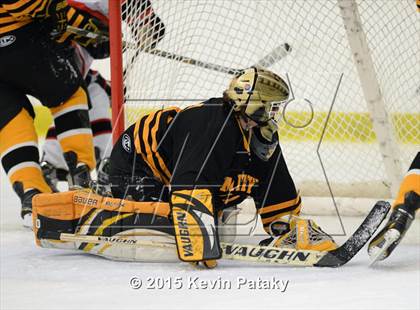 Thumbnail 1 in Amity Regional @ Branford photogallery.