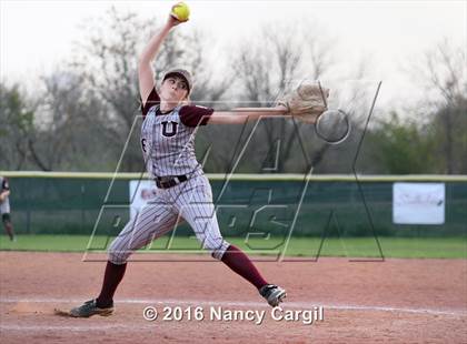 Thumbnail 2 in Laredo LBJ vs. Uvalde (Uvalde Lobo Tournament) photogallery.