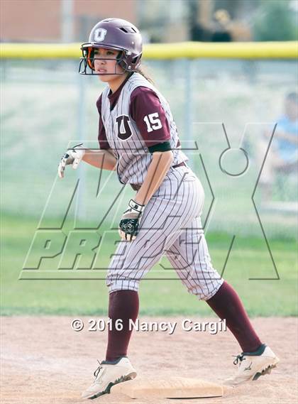Thumbnail 2 in Laredo LBJ vs. Uvalde (Uvalde Lobo Tournament) photogallery.