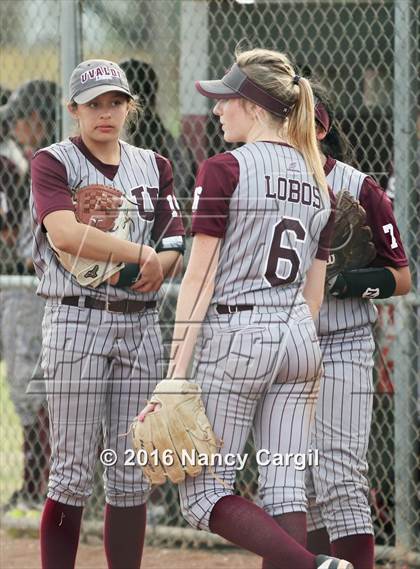 Thumbnail 1 in Laredo LBJ vs. Uvalde (Uvalde Lobo Tournament) photogallery.