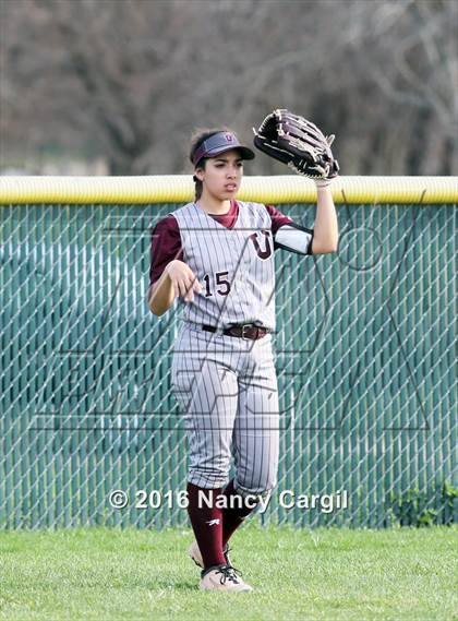 Thumbnail 2 in Laredo LBJ vs. Uvalde (Uvalde Lobo Tournament) photogallery.