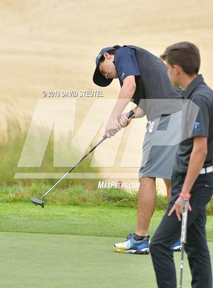 Thumbnail 2 in CIF State Boys Golf Championships photogallery.