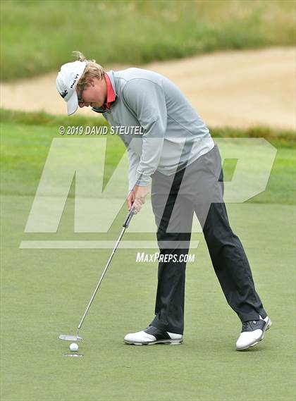 Thumbnail 1 in CIF State Boys Golf Championships photogallery.