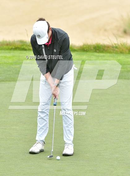 Thumbnail 1 in CIF State Boys Golf Championships photogallery.