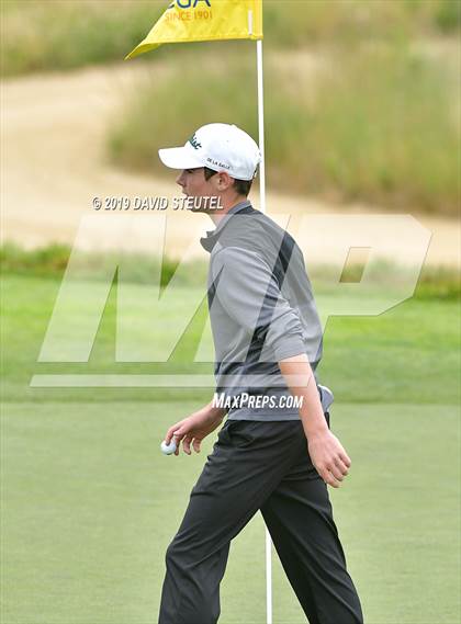 Thumbnail 2 in CIF State Boys Golf Championships photogallery.