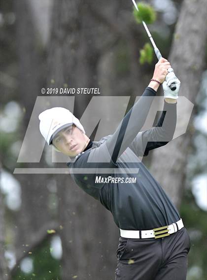 Thumbnail 2 in CIF State Boys Golf Championships photogallery.