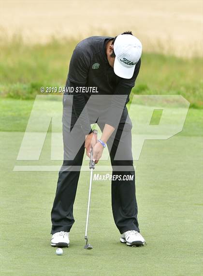 Thumbnail 3 in CIF State Boys Golf Championships photogallery.