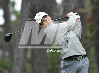 Thumbnail 1 in CIF State Boys Golf Championships photogallery.