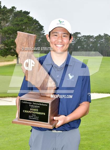 Thumbnail 2 in CIF State Boys Golf Championships photogallery.