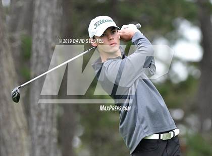 Thumbnail 1 in CIF State Boys Golf Championships photogallery.
