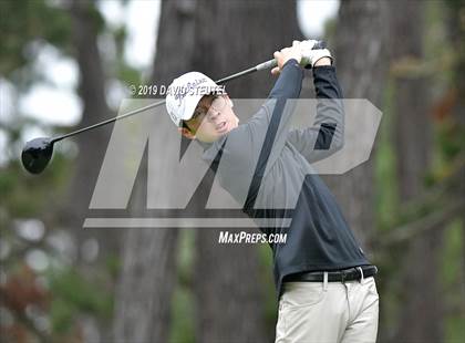 Thumbnail 1 in CIF State Boys Golf Championships photogallery.
