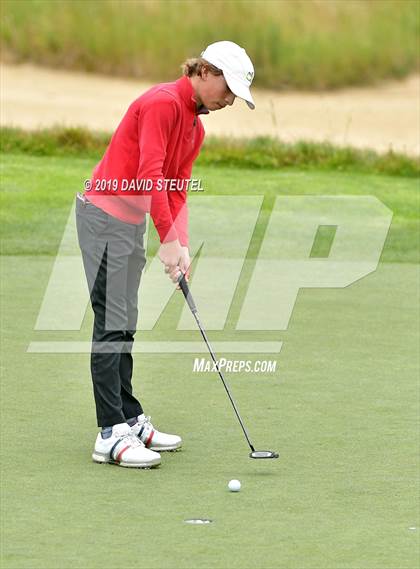 Thumbnail 2 in CIF State Boys Golf Championships photogallery.