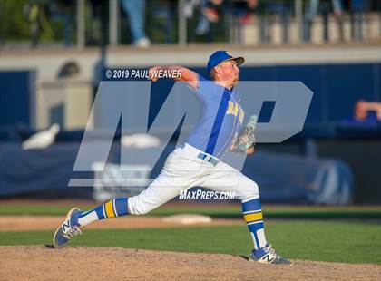 Thumbnail 2 in Kennard-Dale vs Selinsgrove (PIAA 4A First Round) photogallery.