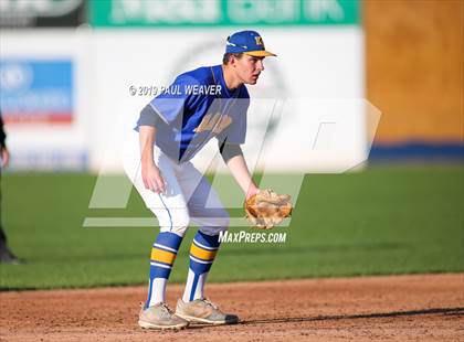 Thumbnail 1 in Kennard-Dale vs Selinsgrove (PIAA 4A First Round) photogallery.