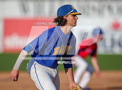 Thumbnail 2 in Kennard-Dale vs Selinsgrove (PIAA 4A First Round) photogallery.