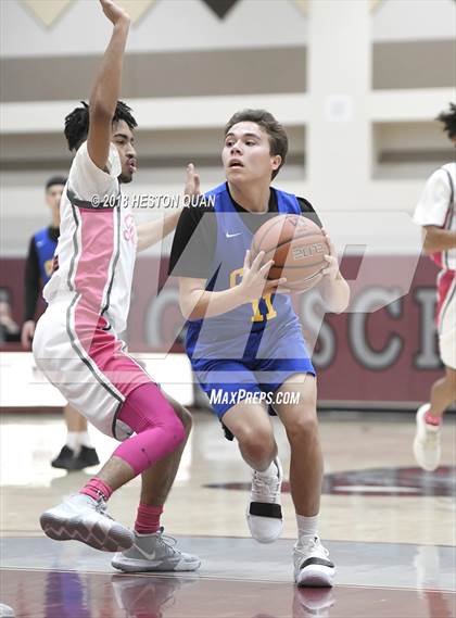 Thumbnail 3 in Brawley vs Rancho Mirage (Rancho Mirage Holiday Invitational) photogallery.