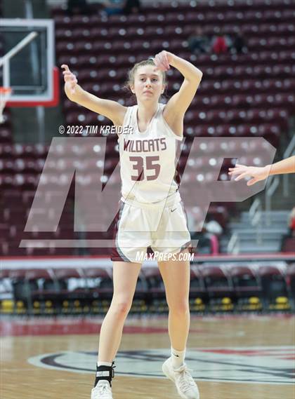 Thumbnail 1 in Mechanicsburg vs. Gettysburg (PIAA District 3 5A Final) photogallery.