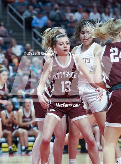 Thumbnail 2 in Mechanicsburg vs. Gettysburg (PIAA District 3 5A Final) photogallery.