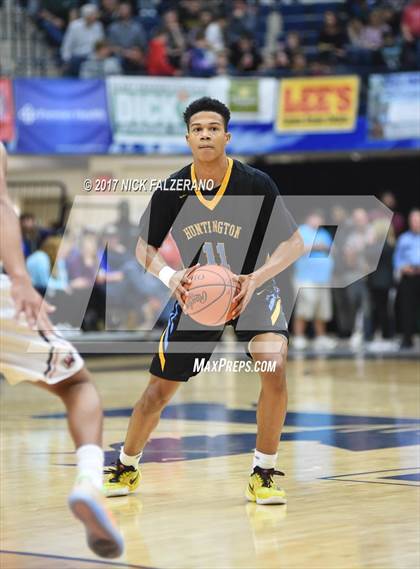 Thumbnail 3 in Huntington St. Joseph Prep vs. Wayne  photogallery.