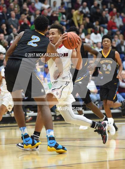 Thumbnail 3 in Huntington St. Joseph Prep vs. Wayne  photogallery.