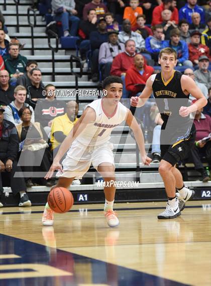 Thumbnail 1 in Huntington St. Joseph Prep vs. Wayne  photogallery.