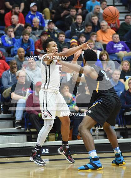 Thumbnail 3 in Huntington St. Joseph Prep vs. Wayne  photogallery.