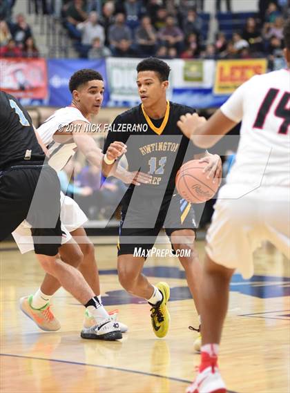 Thumbnail 3 in Huntington St. Joseph Prep vs. Wayne  photogallery.